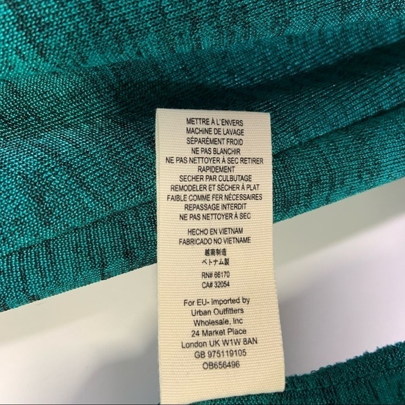 Free People Womens Killer Queen Tee Blouse Sz Small Green Long Sleeve V Neck - Picture 8 of 9